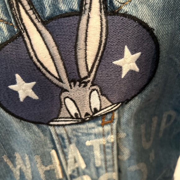 Distressed “Vintage Look” Zara oversized Denim Jacket featuring Looney Toons 🤩 - Picture 5 of 10